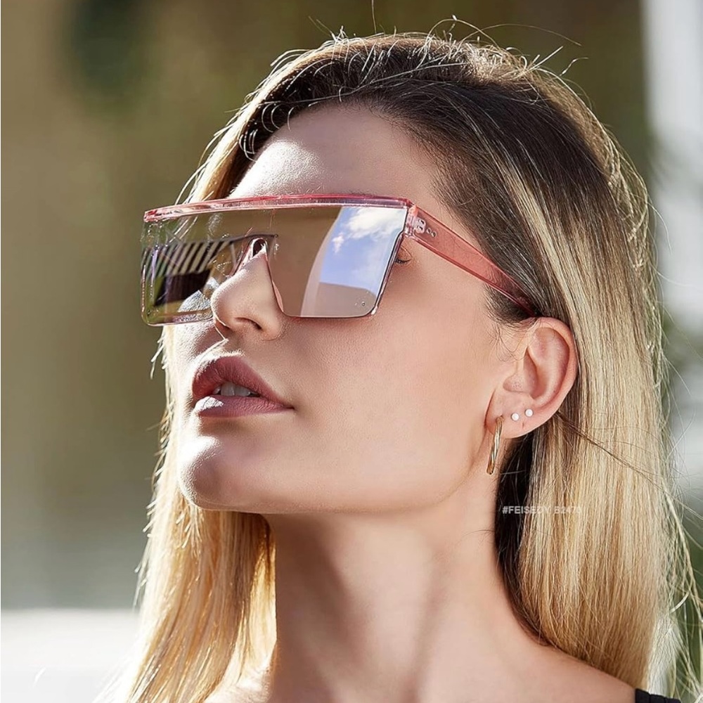 Pink Sunglasses 🕶️